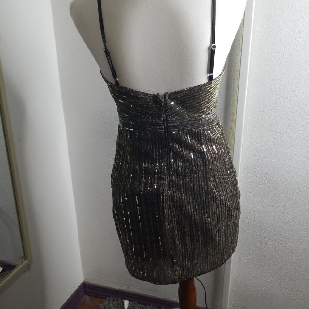 Black sequin cocktail dress - Picture 3 of 8